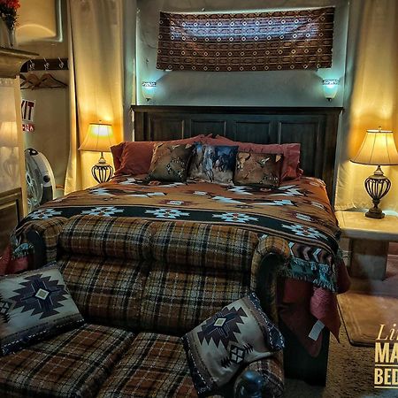 The Zion House - Affordable Bedrooms Hurricane Buitenkant foto